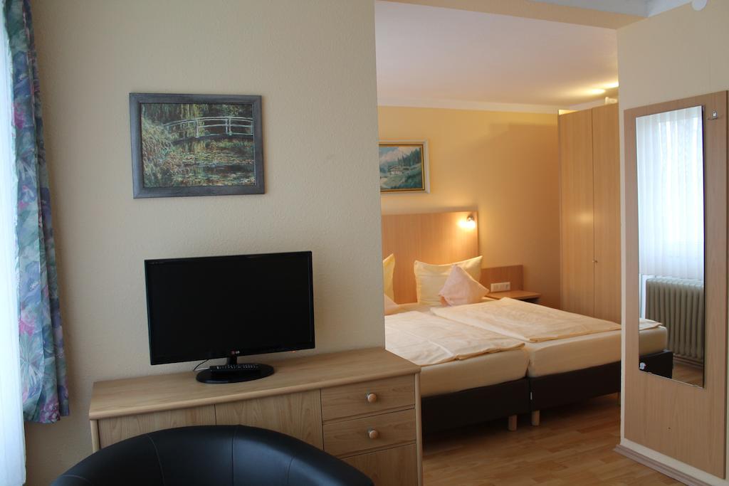 Hotel Brigitte バート・クロツィンゲン 部屋 写真