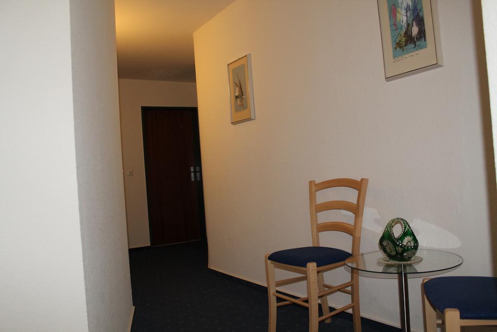 Hotel Brigitte バート・クロツィンゲン エクステリア 写真
