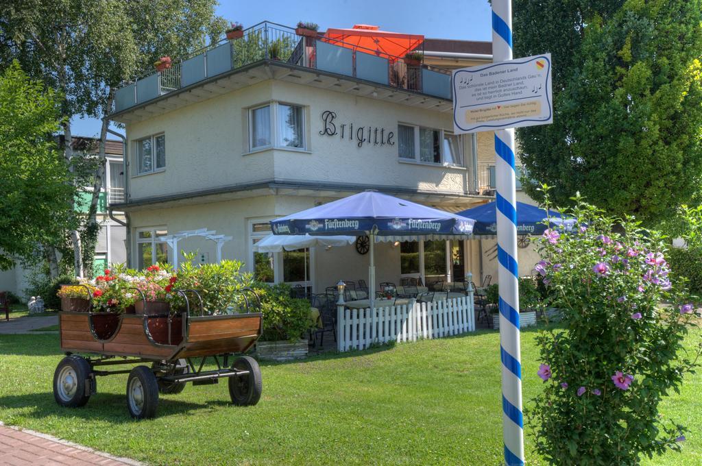 Hotel Brigitte バート・クロツィンゲン エクステリア 写真
